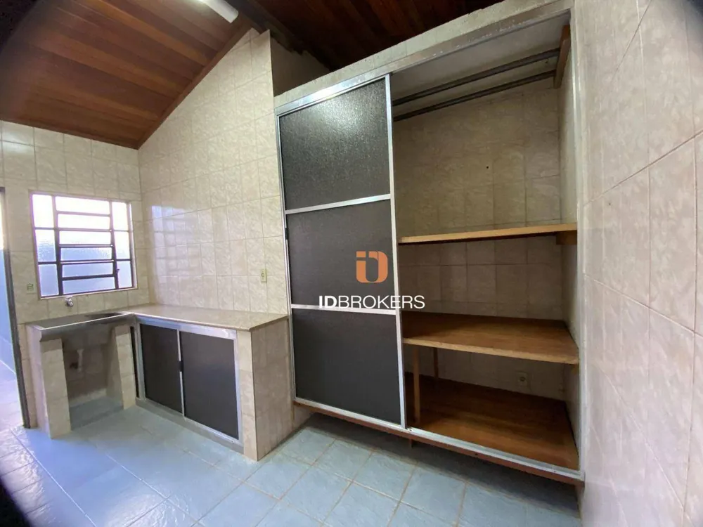 Casa, 3 quartos, 307 m² - Foto 3