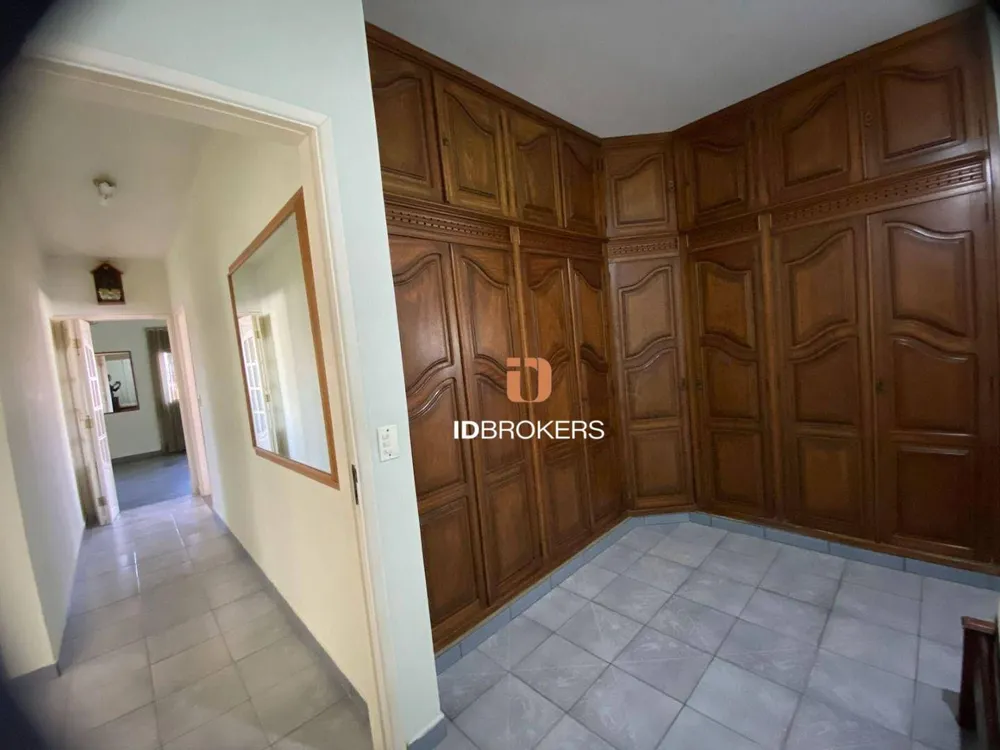 Casa, 3 quartos, 307 m² - Foto 4