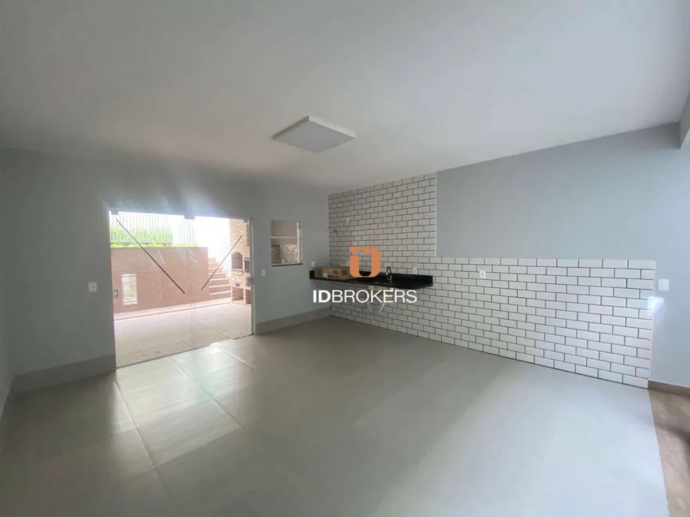 Casa, 3 quartos, 175 m² - Foto 4