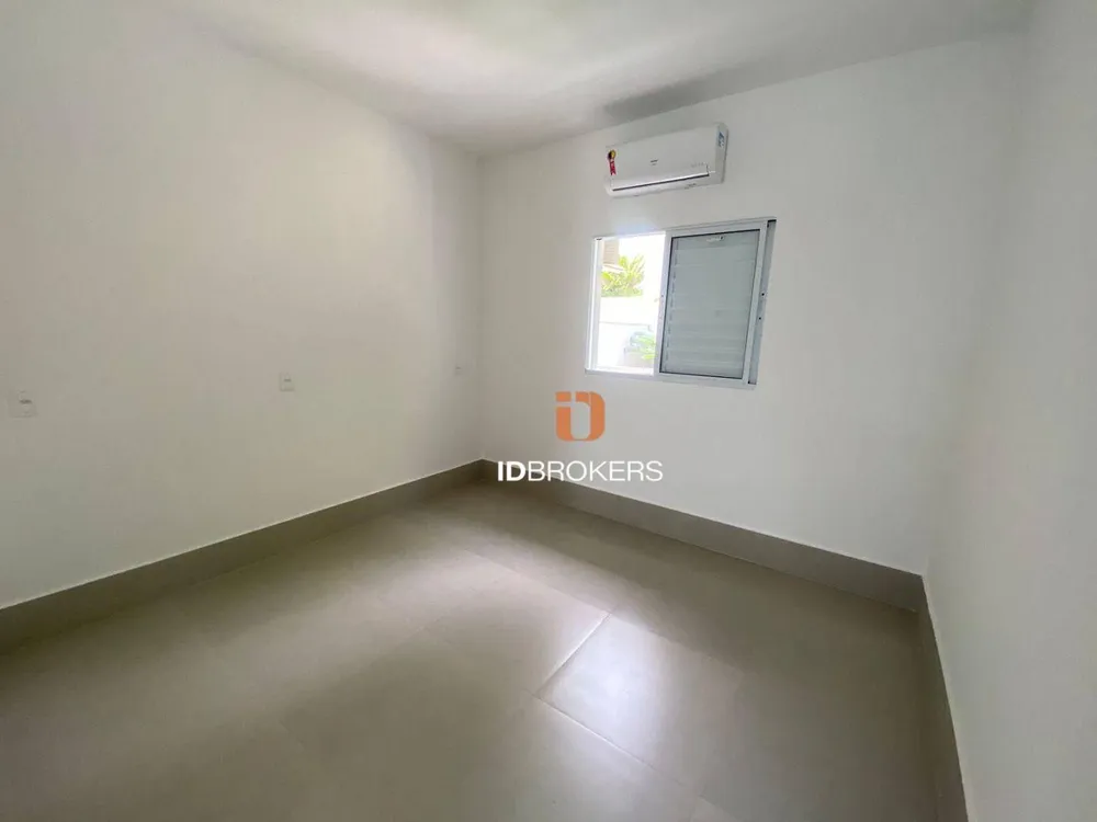 Casa, 3 quartos, 175 m² - Foto 1