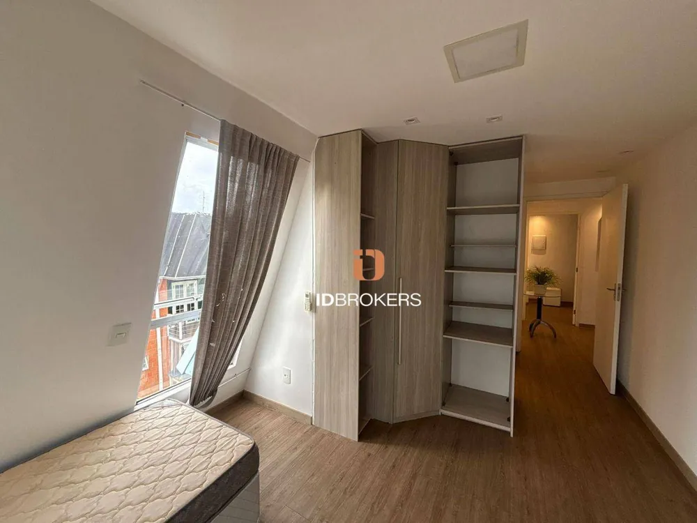Apartamento, 4 quartos, 220 m² - Foto 1
