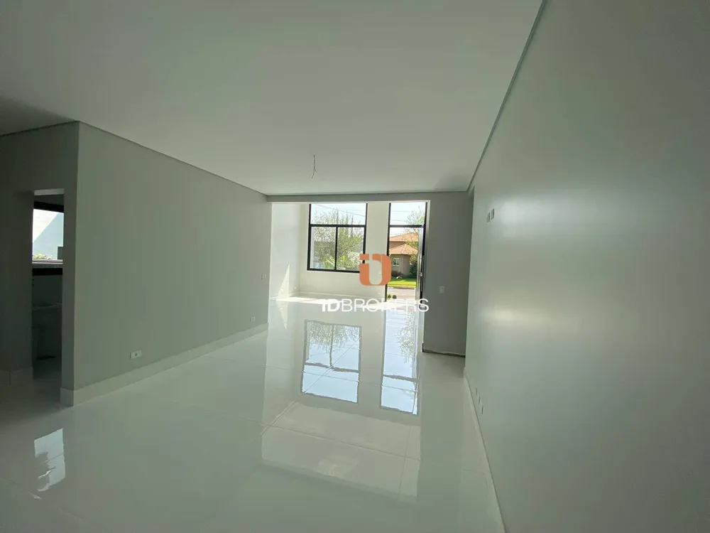 Casa, 4 quartos, 249 m² - Foto 4