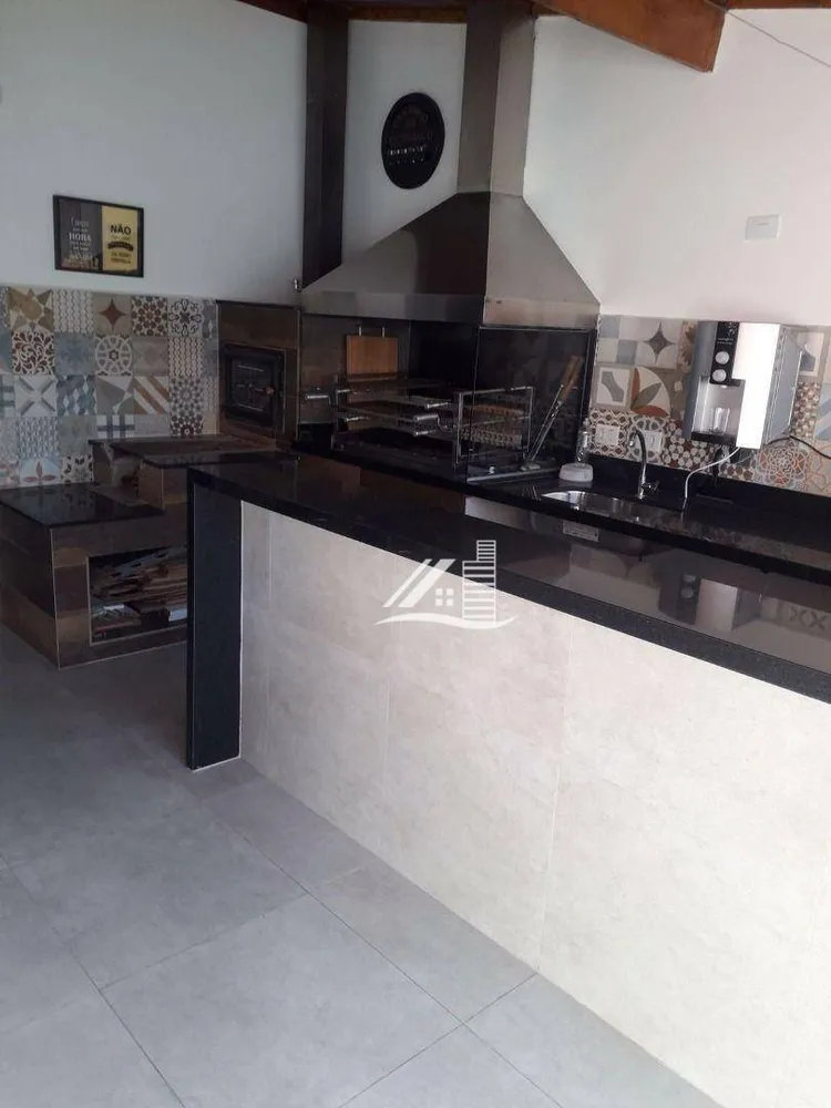Sobrado, 3 quartos, 194 m² - Foto 3