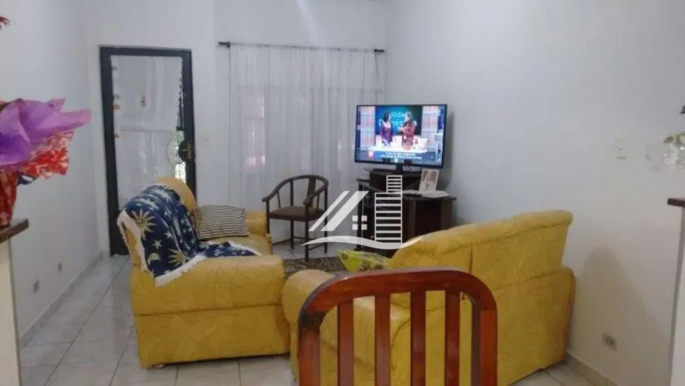Casa, 3 quartos, 163 m² - Foto 2