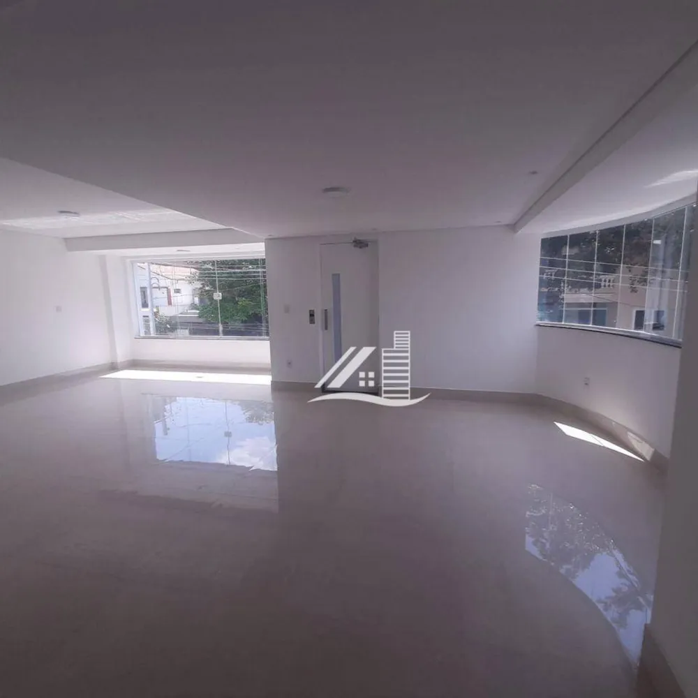 Sobrado, 3 quartos, 304 m² - Foto 4
