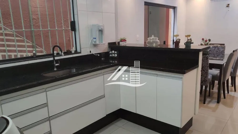 Sobrado, 3 quartos, 290 m² - Foto 3