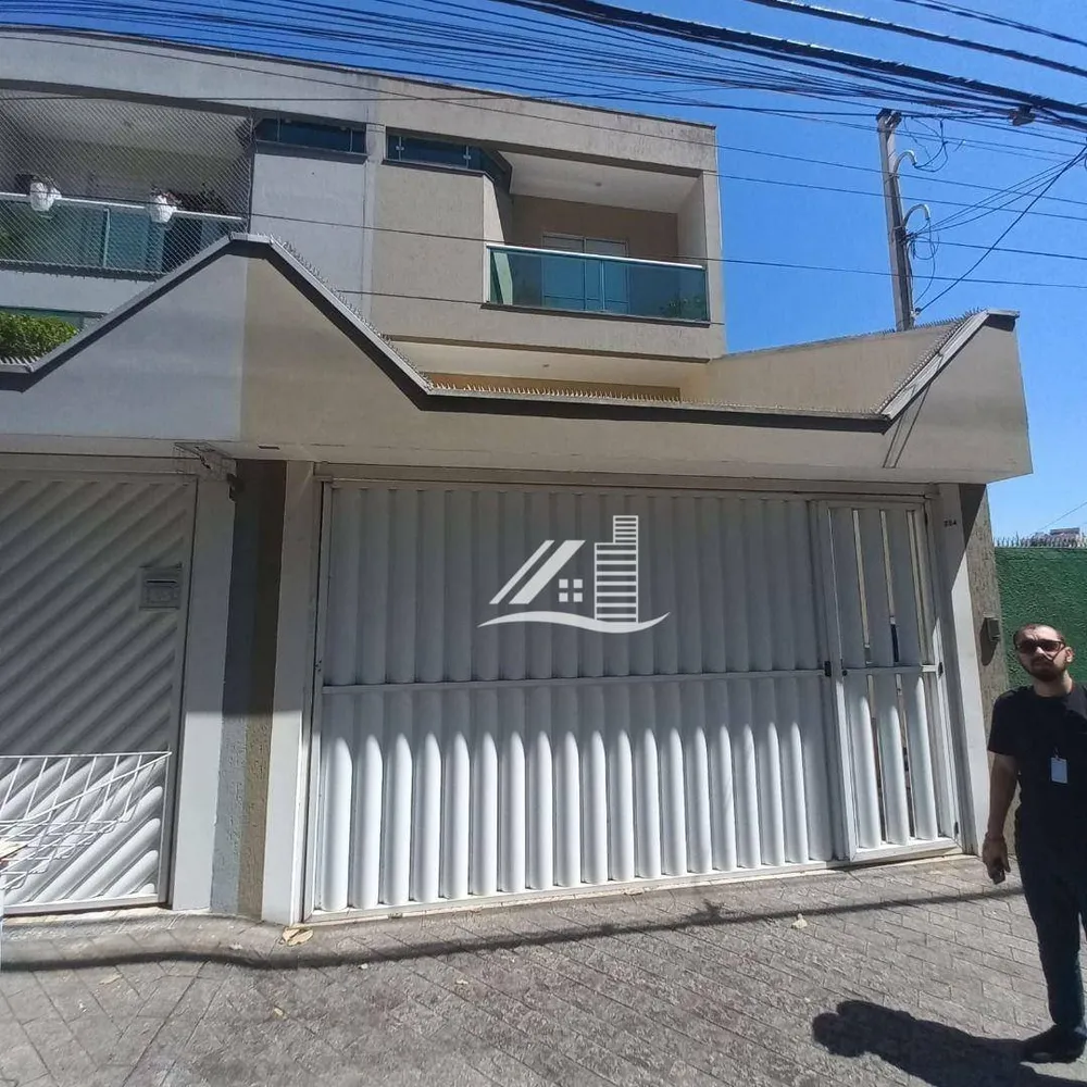 Sobrado, 3 quartos, 257 m² - Foto 1