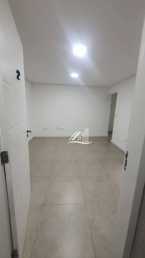 Apartamento, 2 quartos, 77 m² - Foto 2
