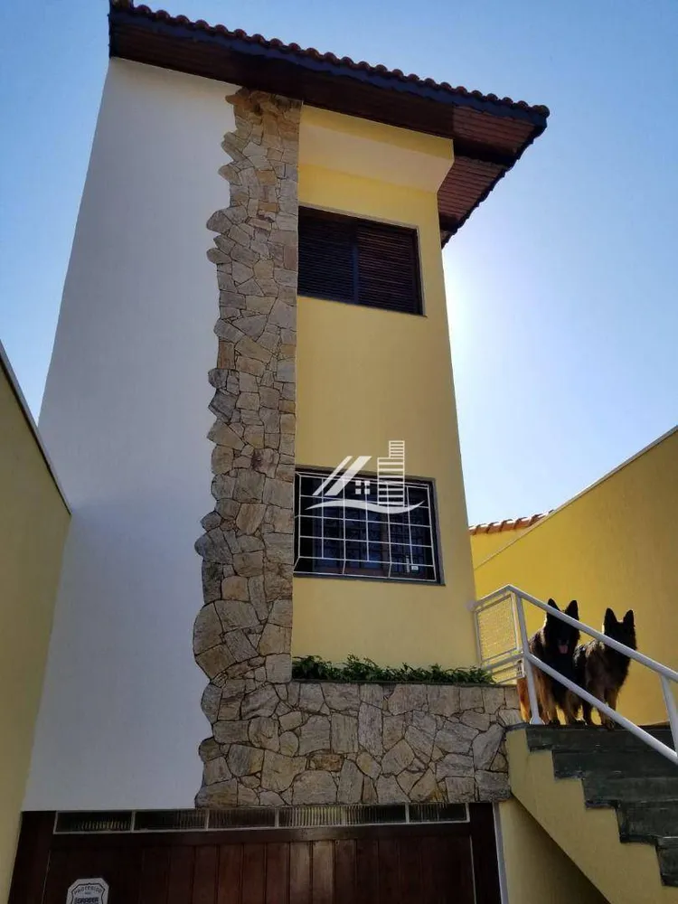 Sobrado, 3 quartos, 202 m² - Foto 3