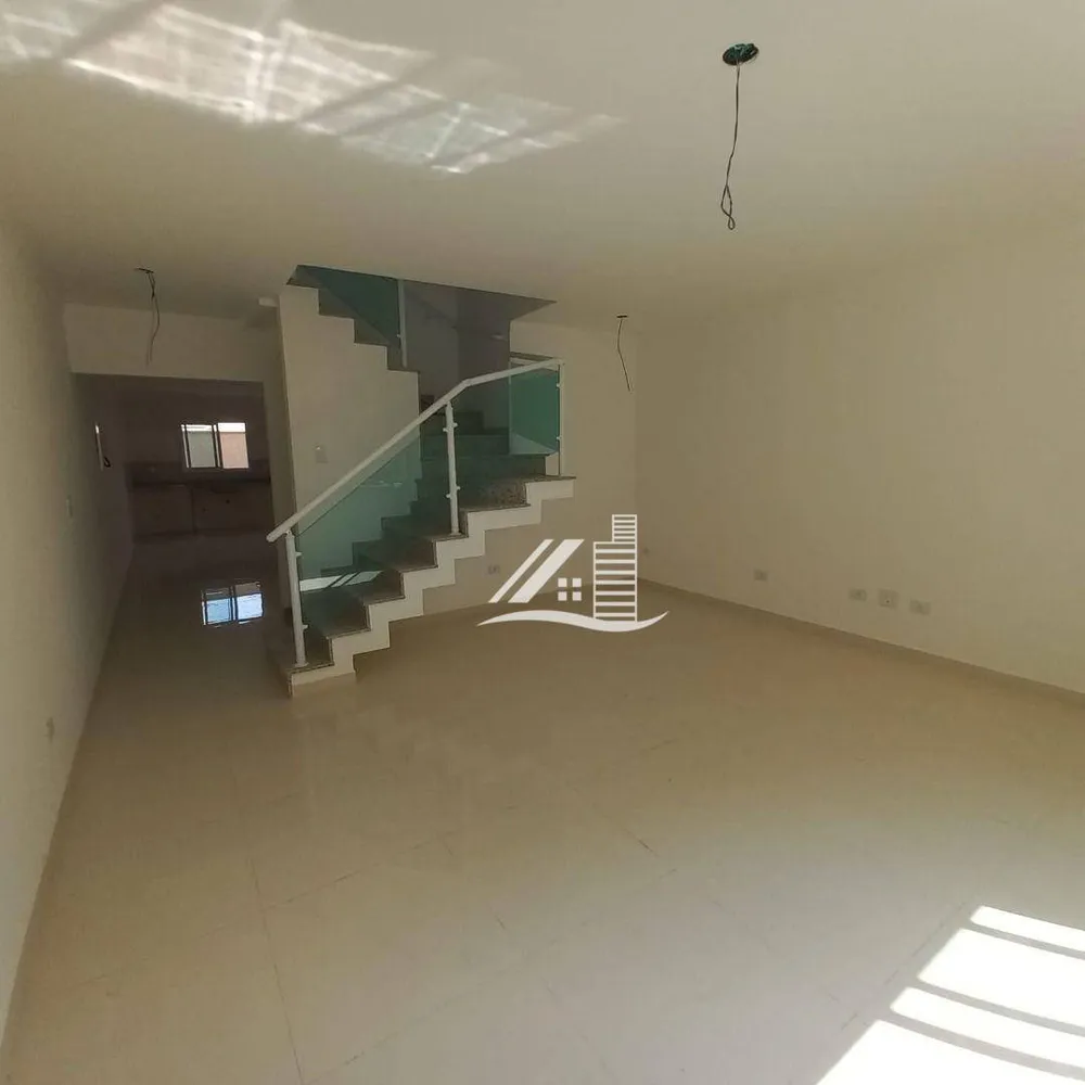 Sobrado, 3 quartos, 213 m² - Foto 1