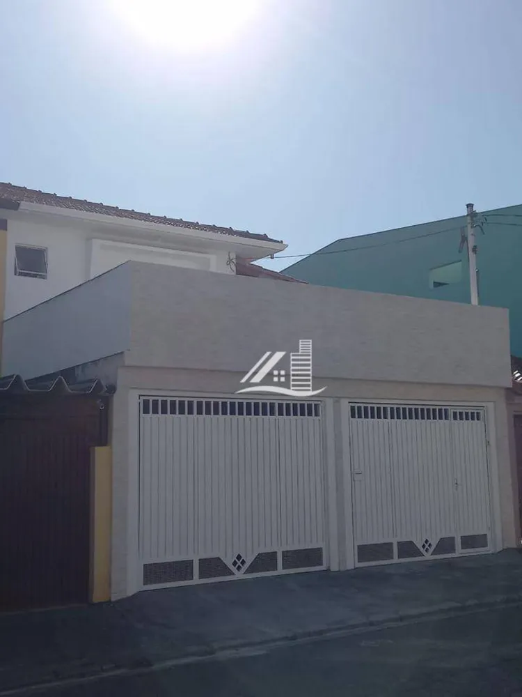 Sobrado, 3 quartos, 204 m² - Foto 1