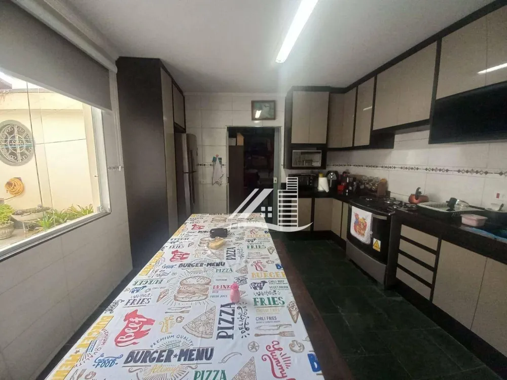 Sobrado, 3 quartos, 206 m² - Foto 4