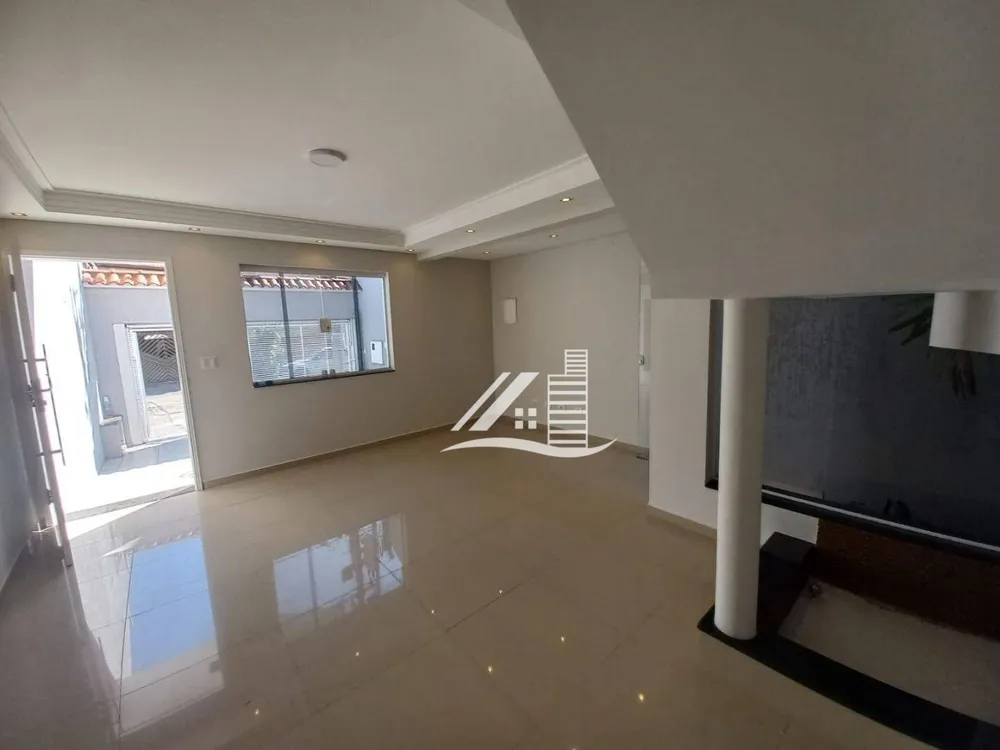 Sobrado, 3 quartos, 172 m² - Foto 3