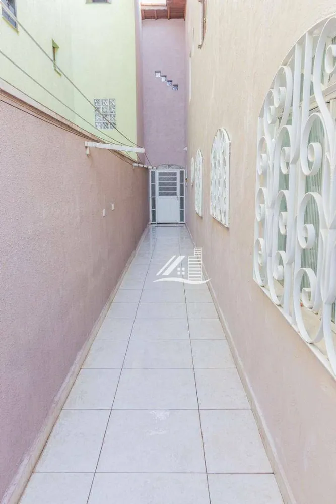 Sobrado, 3 quartos, 228 m² - Foto 4