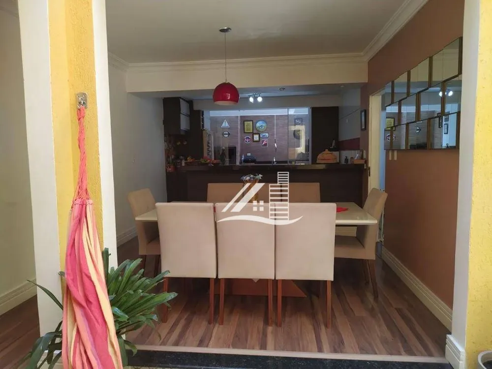 Sobrado, 3 quartos, 170 m² - Foto 1