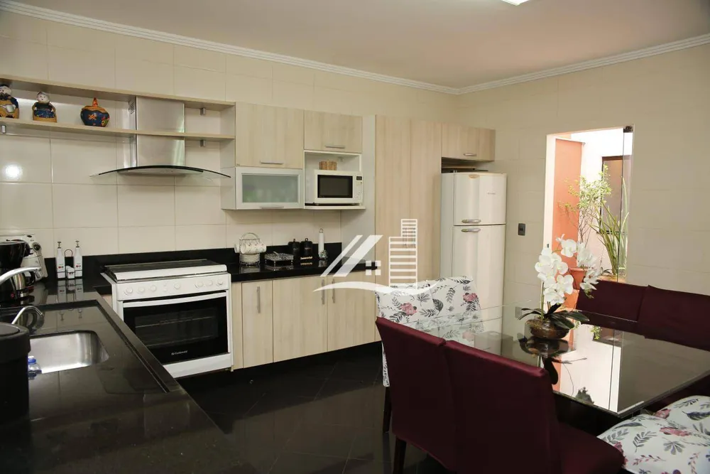 Sobrado, 3 quartos, 250 m² - Foto 5