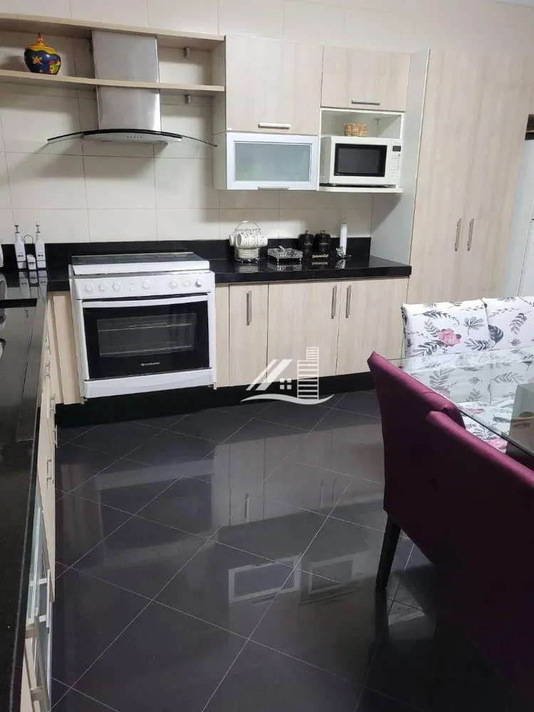 Sobrado, 3 quartos, 250 m² - Foto 6