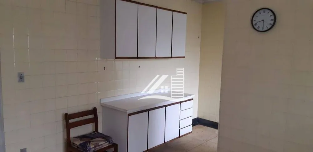 Casa, 5 quartos, 191 m² - Foto 1