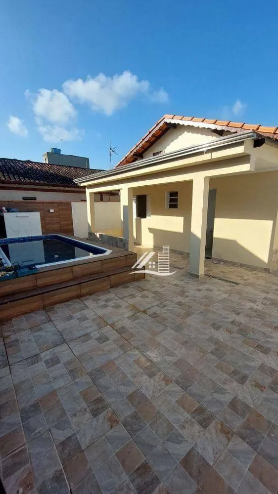 Casa, 3 quartos, 252 m² - Foto 1