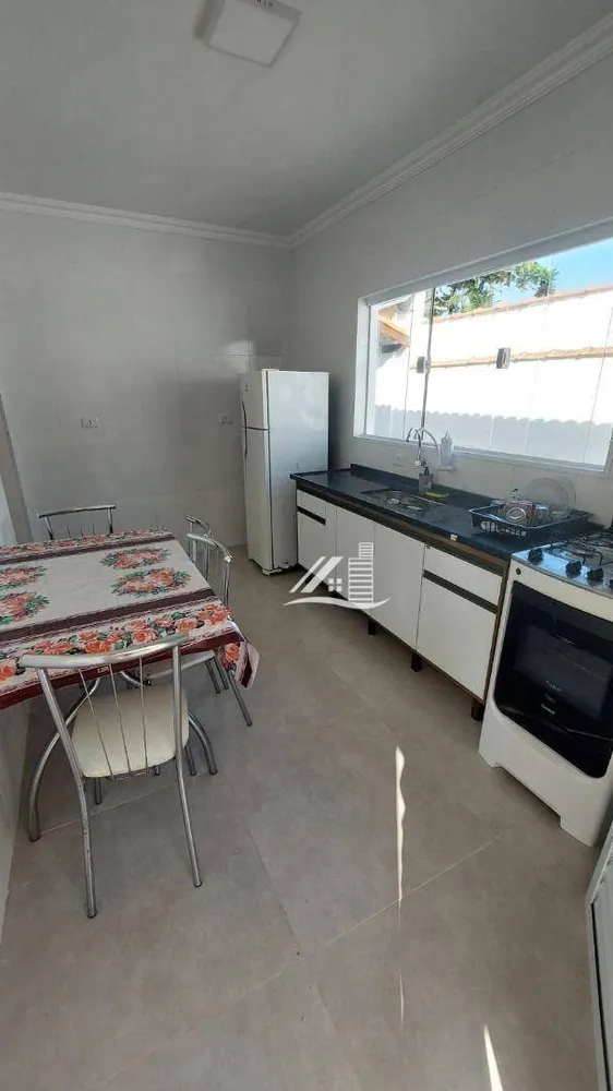 Casa, 3 quartos, 252 m² - Foto 3