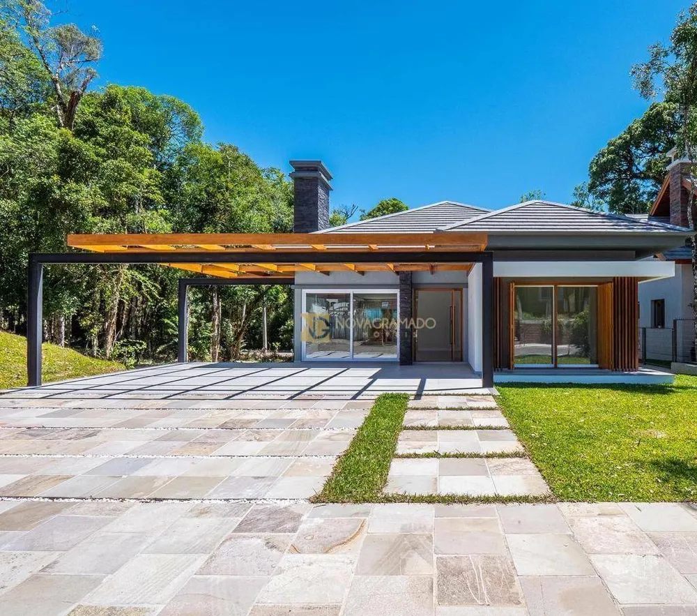 Casa, 3 quartos, 227 m² - Foto 1
