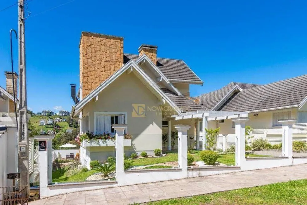 Casa, 4 quartos, 257 m² - Foto 2