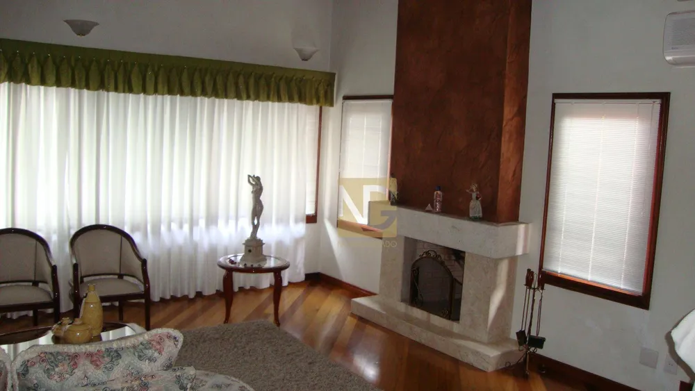 Casa, 3 quartos, 288 m² - Foto 2