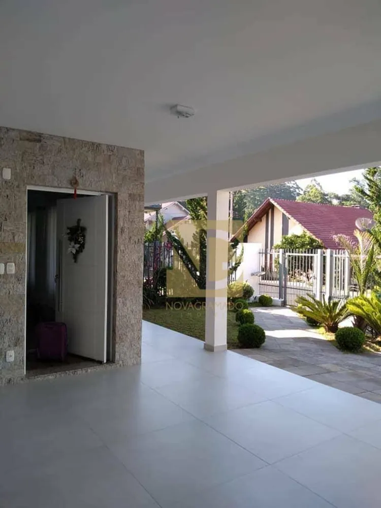 Casa, 3 quartos, 240 m² - Foto 4