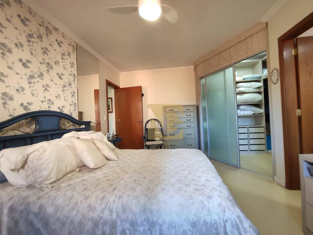 Apartamento, 3 quartos, 136 m² - Foto 2