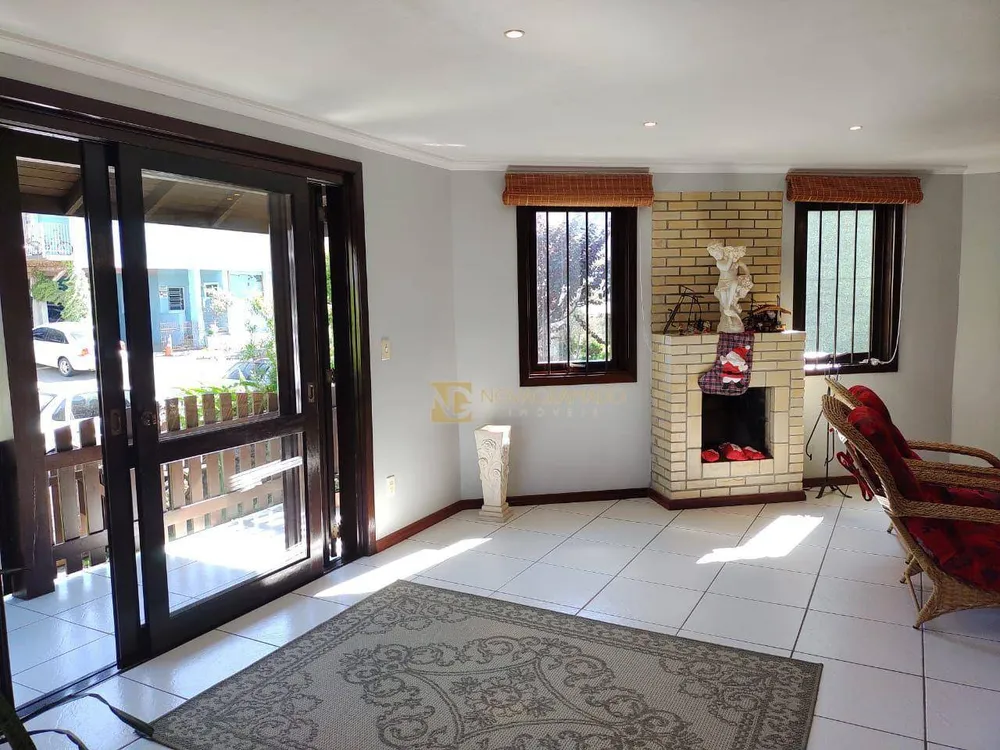 Casa, 5 quartos, 280 m² - Foto 4