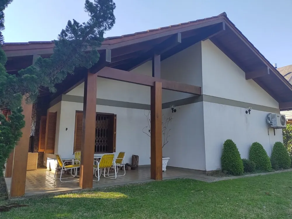 Casa, 4 quartos, 269 m² - Foto 2