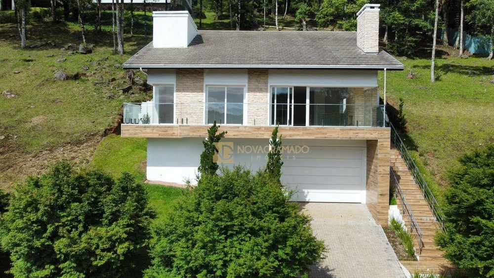 Casa, 3 quartos, 272 m² - Foto 2