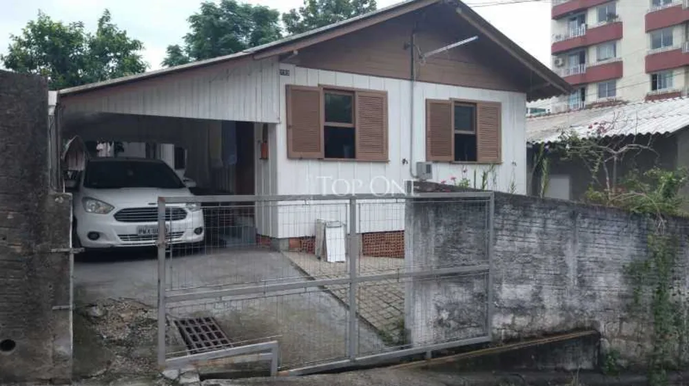 Terreno, 240 m² - Foto 1