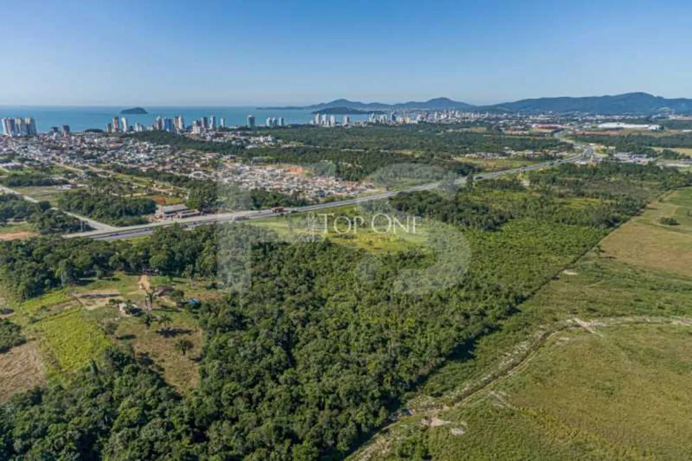 Terreno, 4 hectares - Foto 1