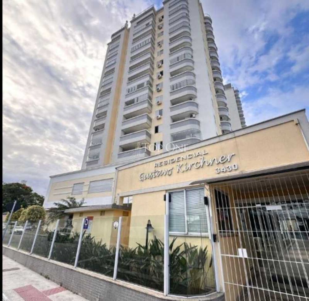Apartamento à venda com 2 quartos, 83m² - Foto 3
