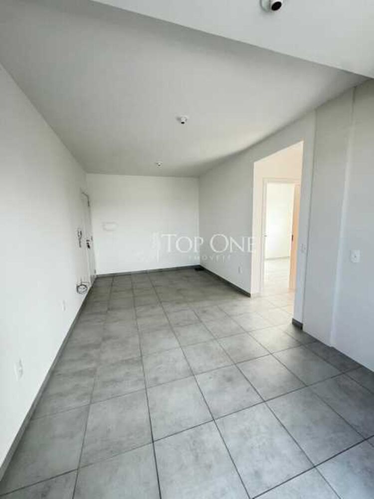 Apartamento à venda com 2 quartos, 50m² - Foto 4