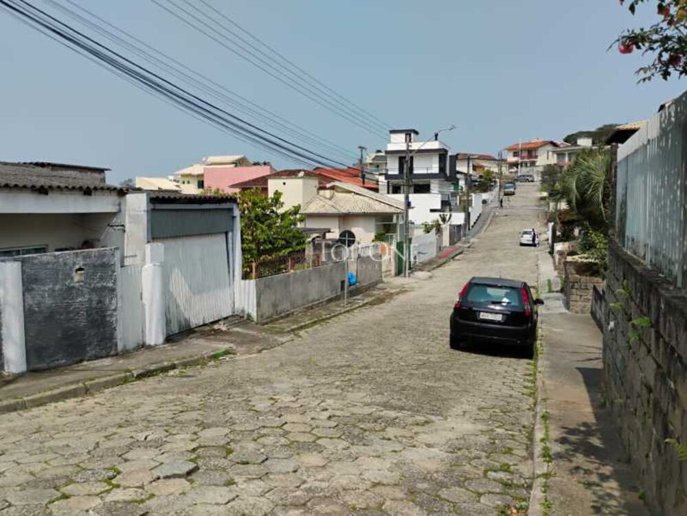 Casa à venda com 5 quartos, 300m² - Foto 3