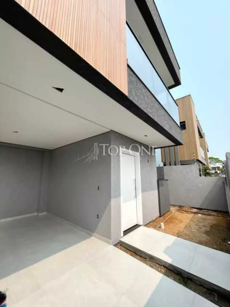 Casa à venda com 3 quartos, 123m² - Foto 2