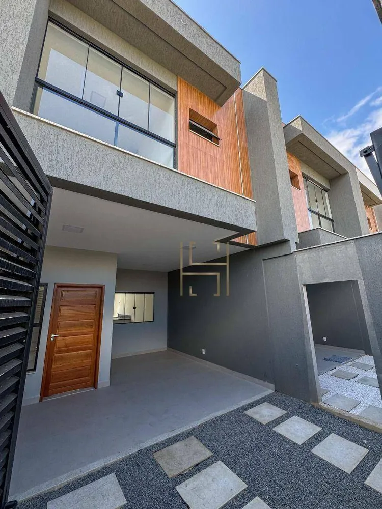 Casa, 3 quartos, 132 m² - Foto 1