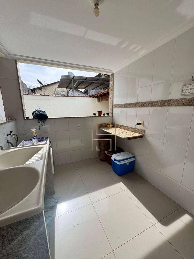 Casa à venda com 3 quartos, 150m² - Foto 10