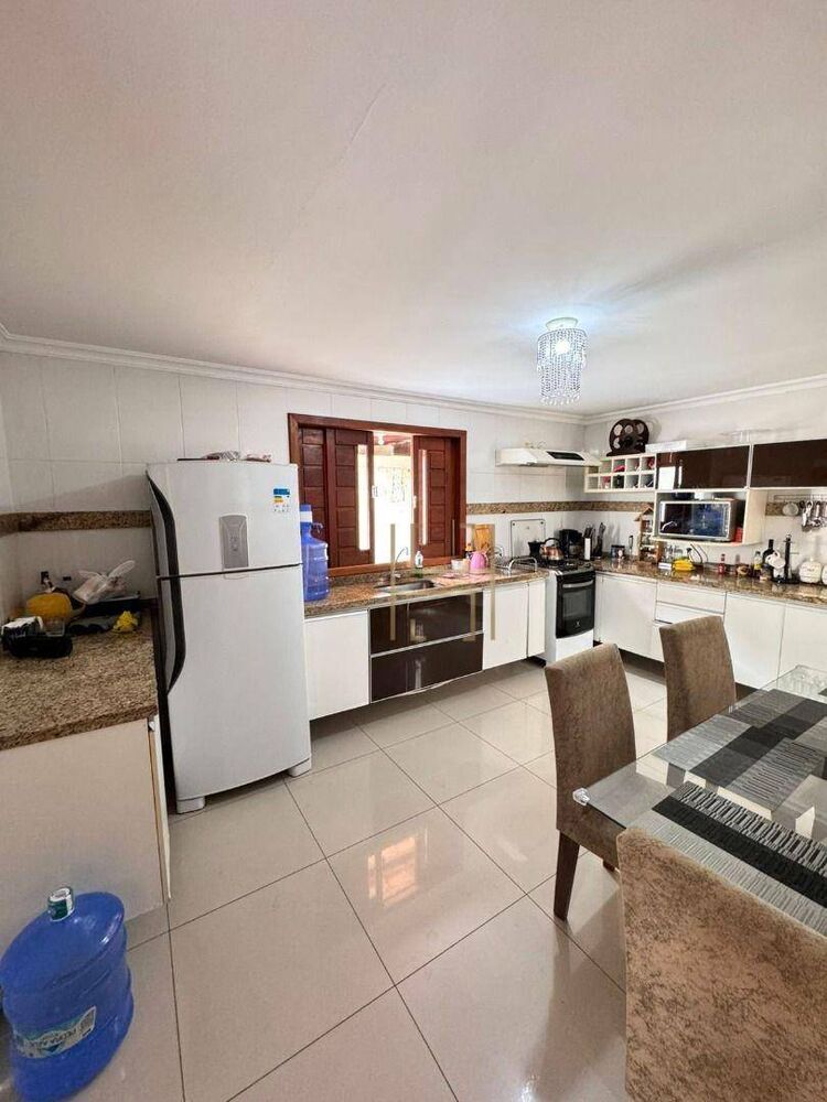 Casa à venda com 3 quartos, 150m² - Foto 5