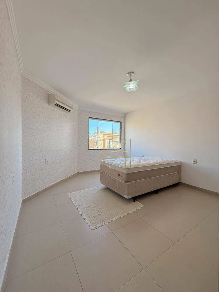 Casa, 3 quartos, 172 m² - Foto 13