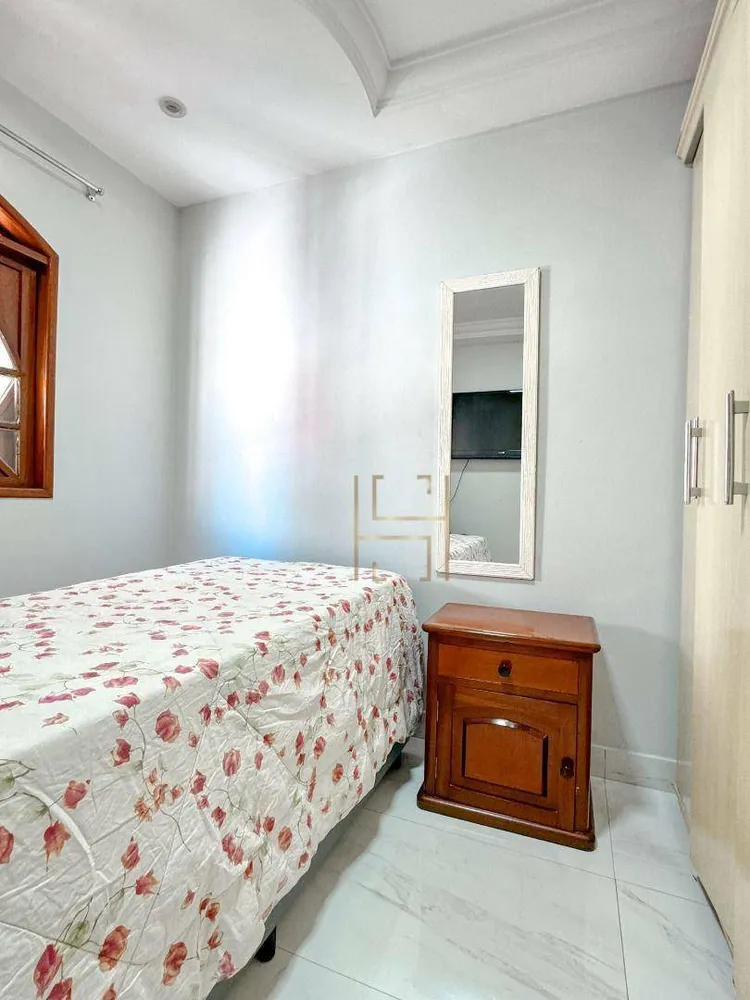 Casa, 3 quartos, 200 m² - Foto 4