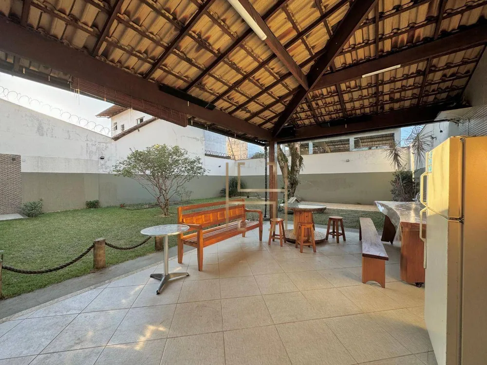 Casa, 3 quartos, 245 m² - Foto 8