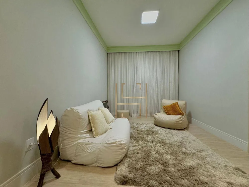 Casa, 3 quartos, 245 m² - Foto 11