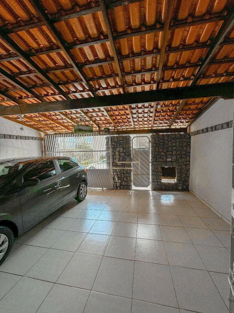 Casa, 3 quartos, 102 m² - Foto 2