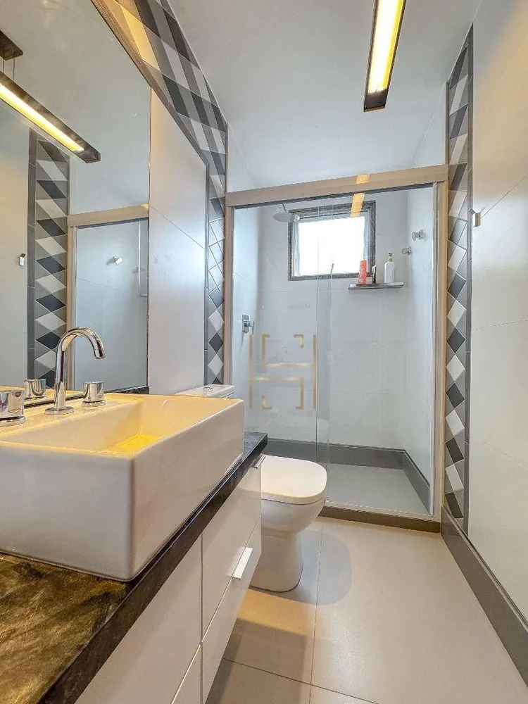 Apartamento, 3 quartos, 142 m² - Foto 1