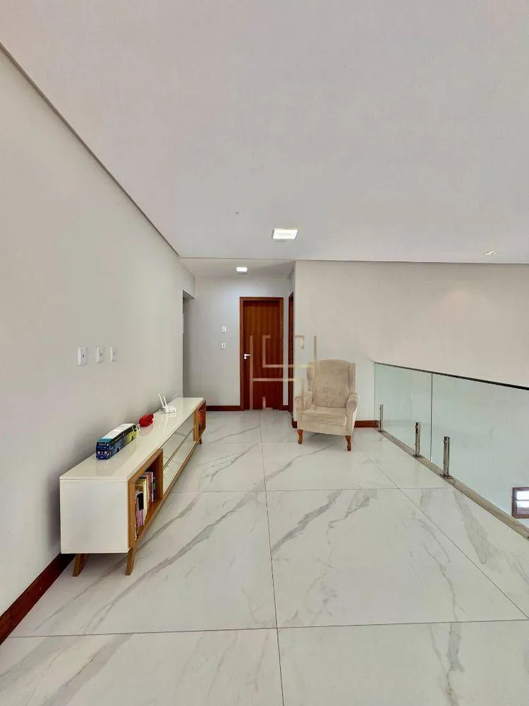 Casa, 4 quartos, 278 m² - Foto 9