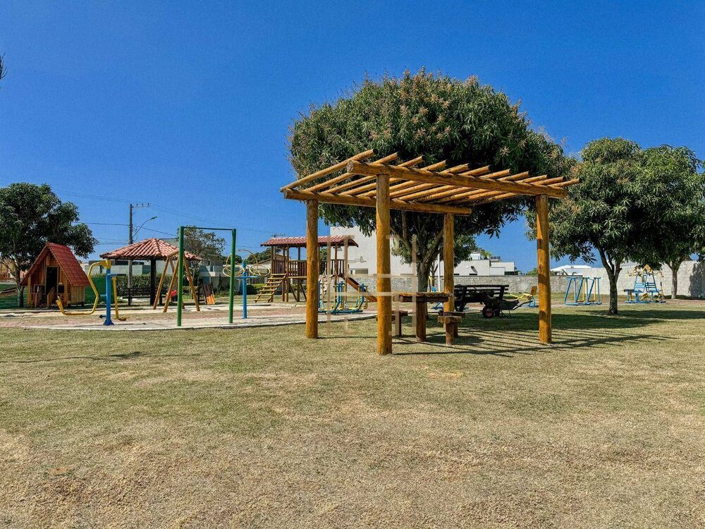 Casa de Condomínio à venda com 4 quartos, 250m² - Foto 10