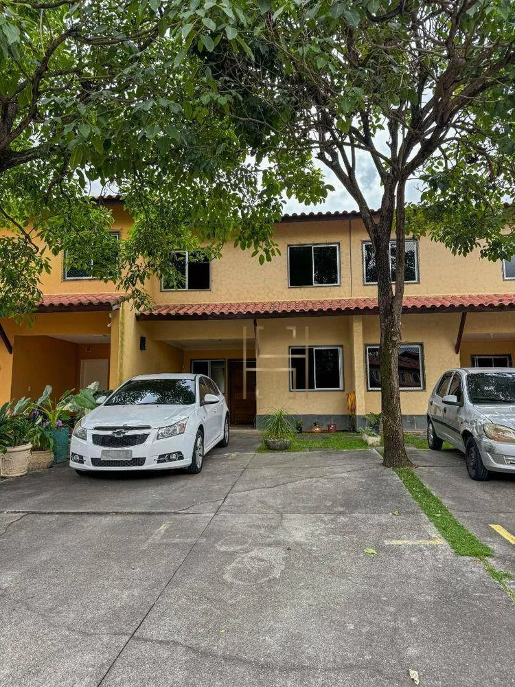 Casa de Condomínio, 4 quartos - Foto 1